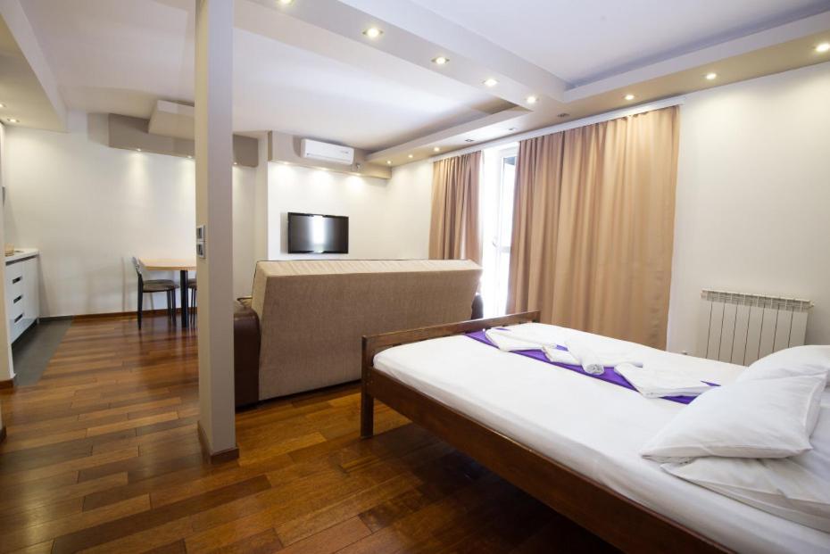 Centar Pensionat Budva